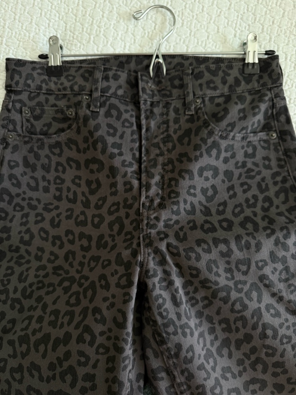 Petite GAP Gray Leopard Print Vintage Slim Sky High Jeans